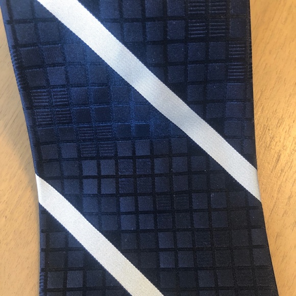 Vintage Sulka 100% silk Tie - Black and Silver with square and diagonal … - Picture 1 of 3